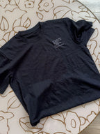 „Кредит“ – черна regular fit тениска, продуктова снимка